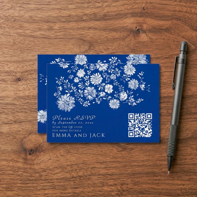 Marinblå Blommig QR-kod Bröllopsdetaljkort Tilläggskort (Navy Blue Floral QR Code Wedding Details Card)