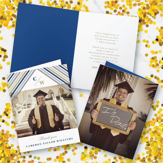 Marinblå diagonala ränder Foto Modern examen Tack Kort (Navy Blue Diagonal Stripes & Monogram Photo Graduation Thank You Card @ zazzle.com/color_therapy)
