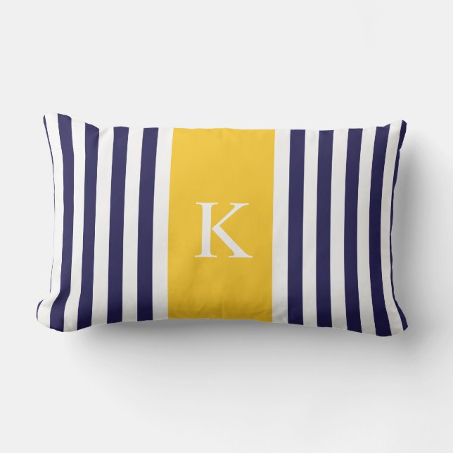 Marinblå gult görar randig monogramen lumbarkudde (Framsida)