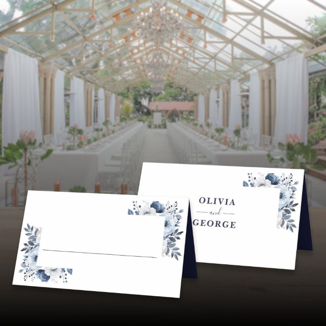 Marinblå och vit elegant blomsterbröllop placeringskort (Navy Blue and White Elegant Floral Wedding Place Card)