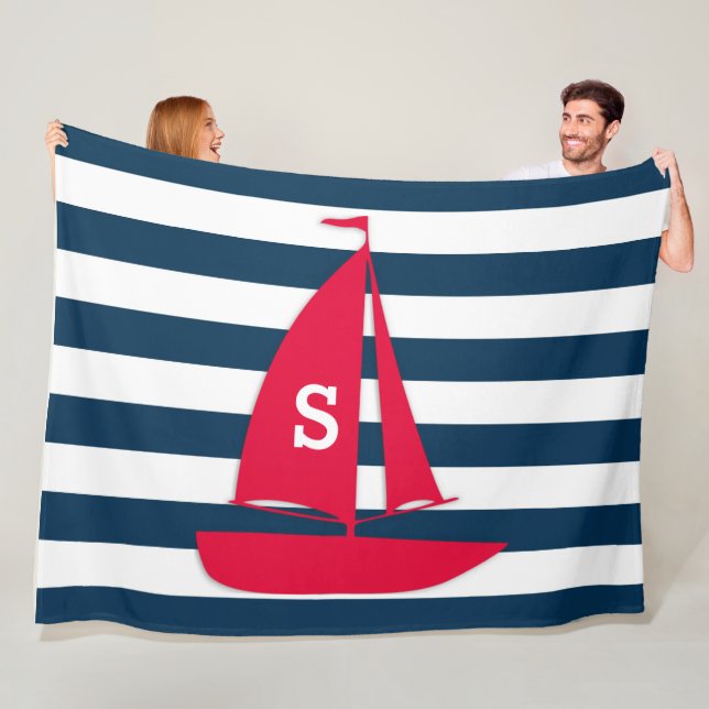 Marinblå Vit Randig Monogram Röd Båt Marin Fleecefilt (På plats)