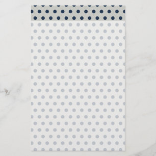 Marinblått på grått mycket litet lite polka brevpapper