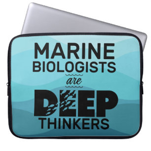 Marine Biolog Typography Laptop Fodral