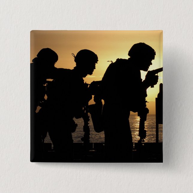 Marineldsbrand 9 mm handvapen knapp (Framsida)