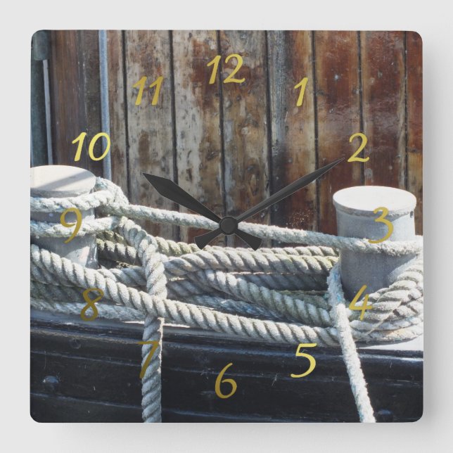 Maritimt rep på ett fartyg fyrkantig klocka (Framsida)