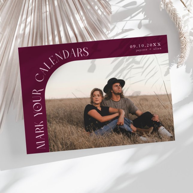 Mark Your Calendars Cranberry Curved Frame Photo Spara Datumet (Skapare uppladdad)
