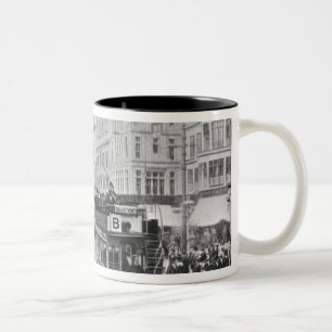 Marknadsföra gatan, Manchester, c.1910 Två-Tonad Mugg