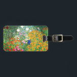 Märkre för Gustav Klimt blomsterträdgårdbagage Bagagebricka<br><div class="desc">Märkre för Gustav Klimt blomsterträdgårdbagage. Oljemålning på kanfas från 1907. Avslutat under hans guld- arrangera gradvis, blomsterträdgården är en av Klimts mest berömd landskap målningar. Sommarfärgerna brister framåt i detta arbete med en härlig blandning av orangen, rött som är purpurfärgad, blått, rosor, och vit blomstrar. En underbar gåva för fläktar...</div>