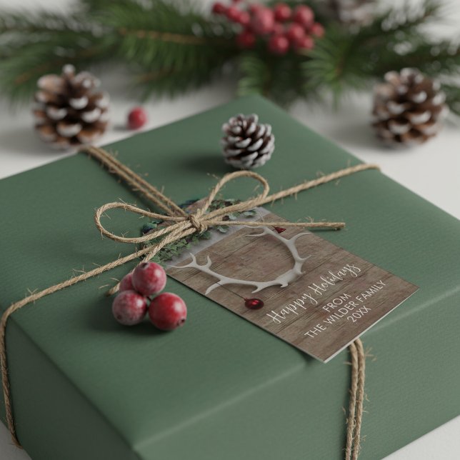 Märkre i julklapp Hjort Antlers Rustic Helgdag Gif Presentetikett (A festive gift tag featuring deer antlers. Add your family name)
