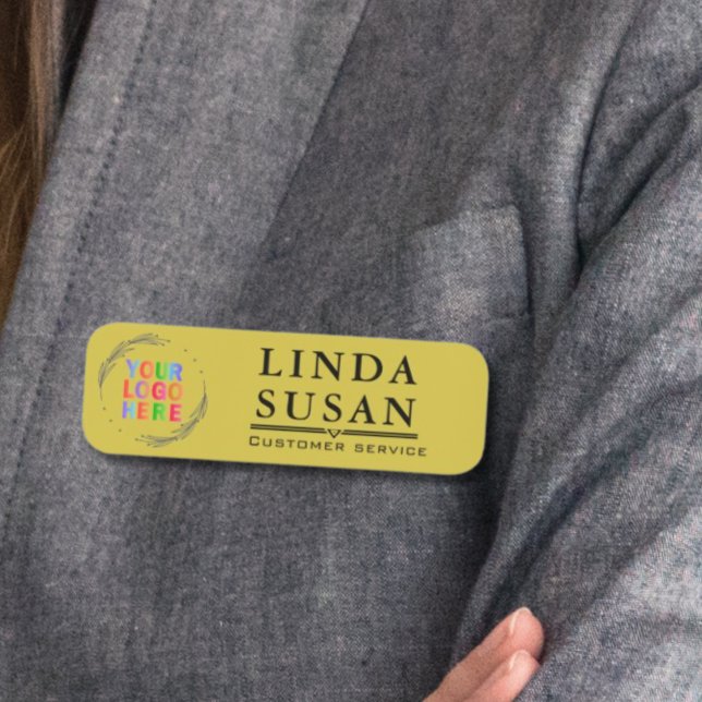 Märkre med eget namn med Logotyp och text Guld Namnbricka (Skapare uppladdad)