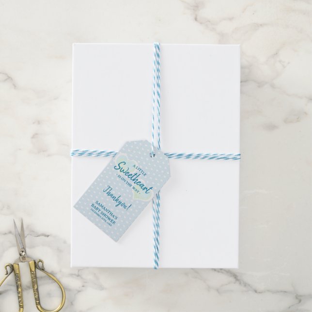 Märkrn Blue Gift, liten älskling i babyn Presentetikett (Med Snöre)