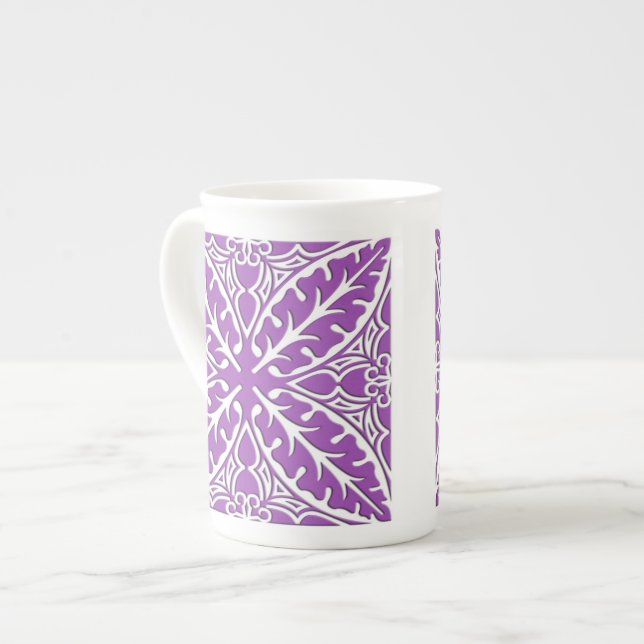 Marockanska plattor - violett och vit benporslin mugg (Framsida vänster)
