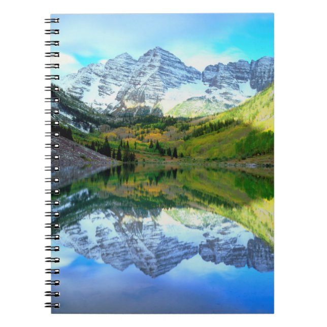 Maroon Bells speglas i Maroon Lake Anteckningsbok (Framsidan)