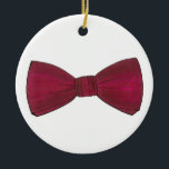 Maroon Bow Tie Bachelor Party Groom Bröllop Prom Julgransprydnad Keramik<br><div class="desc">Har en originalmarkörillustration av en burgundsbåge. Perfekt för bröllop, förlovningar, proms, årsdagar och annat firande. Anpassa bara din händelseinformation. Designer är tillgänglig för att skapa och överföra anpassad design så att det matchar färg och teman för bröllop eller händelsen. Klicka på Fråga denna designer om du vill börja designen processaa!...</div>