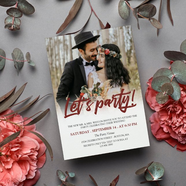 Maroon Brush Script Let's Party Photo Wedding Inbjudningar (Skapare uppladdad)