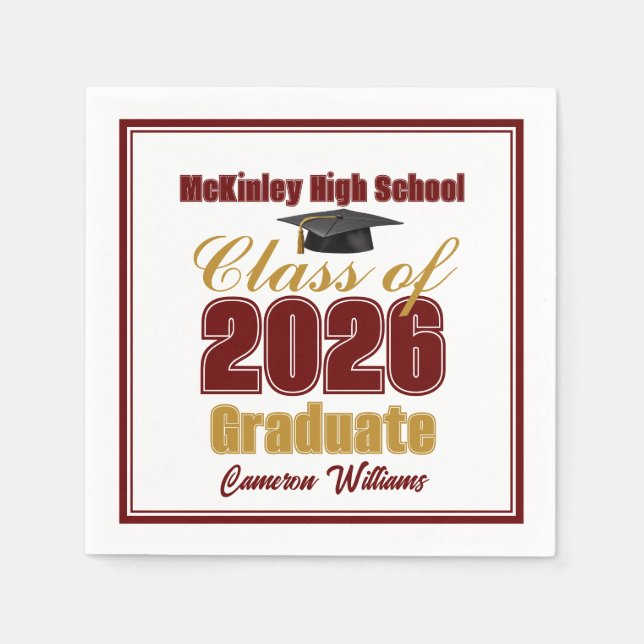Maroon Gold Class of 2026 Custom Graduation Party Pappersservett (Framsidan)