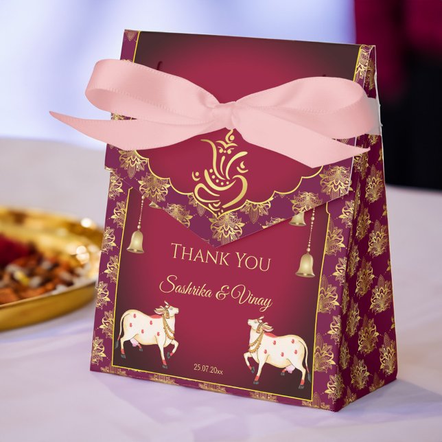 Maroon guld Ganesha Gomata indisk bröllopsförmån Presentaskar (Maroon gold Ganesha Gomata Indian wedding favors personalized Favor Box)