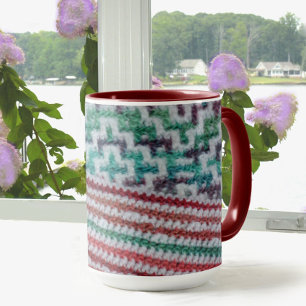 Maroon och White Färg Crochet Mönster Mugg