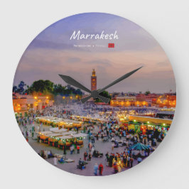 Marrakech, Marocko - Jemaa el Fnaa torg Stor Klocka