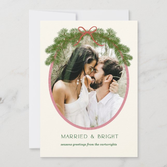 Married & Bright Newlywed Pine Wreath Photo Card Julkort (Framsida)
