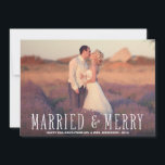 MARRIED & MERRY | HELGDAG PHOTO-KORT JULKORT<br><div class="desc">Annan färg tillgänglig i vår butik! Bild från © Rosa Himmel Photography www.pinkskyphoto.com</div>