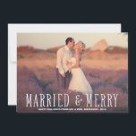MARRIED & MERRY | HELGDAG PHOTO-KORT JULKORT<br><div class="desc">Annan färg tillgänglig i vår butik! Bild från © Rosa Himmel Photography www.pinkskyphoto.com</div>
