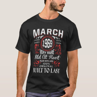 Mars 1969 Födelsedag Vintage Etikett Dekorationer T Shirt
