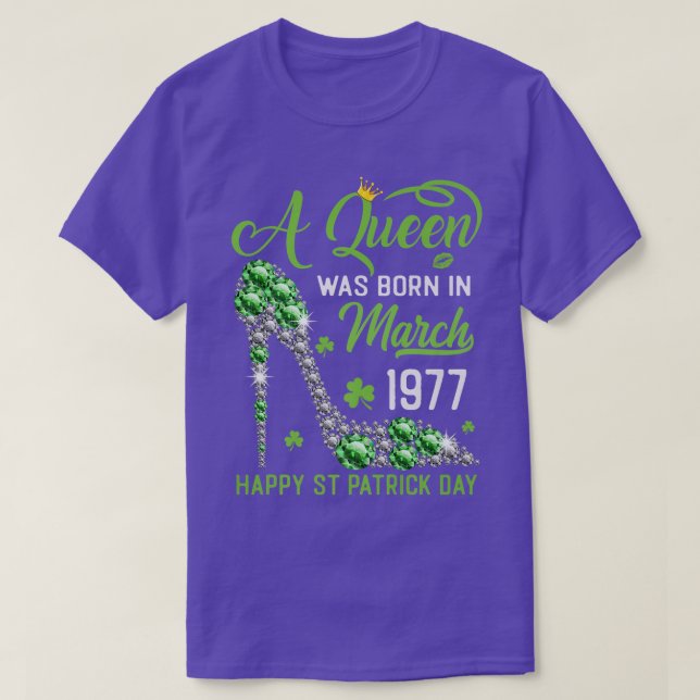 Mars 1977 46:e födelsedag Lycklig St patrick's day T Shirt (Design framsida)