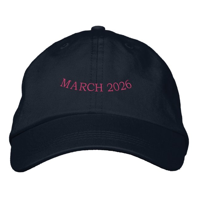 Mars 2026 text Navy Justerbar hatt Perfekt passfor Broderad Keps (Framsida)
