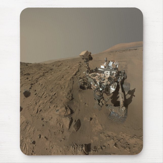Mars Curiosity Red Martian Landcape Musmatta (Framsidan)