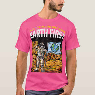 Mars Earth Tecknad Astronaut Astral Cosmic Design  T Shirt
