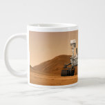 Mars Science Laboratory Curiosity Rover. 2 Jumbo Mugg<br><div class="desc">Artists idé om mars Science Laboratory Curiosity Rover,  en mobil robot för att undersöka Mars tidigare eller nuvarande förmåga att upprätthålla mikrobiellt liv.</div>