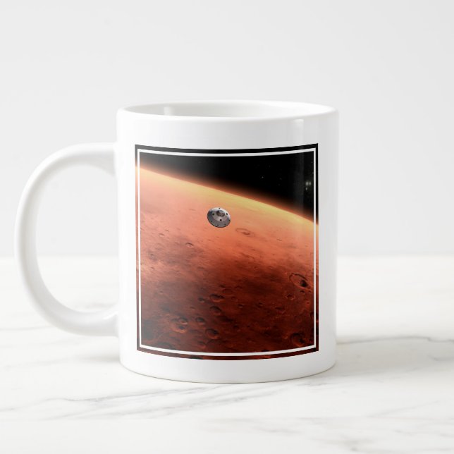 Mars Science Laboratory närmar sig Mars. Jumbo Mugg (Vänster)