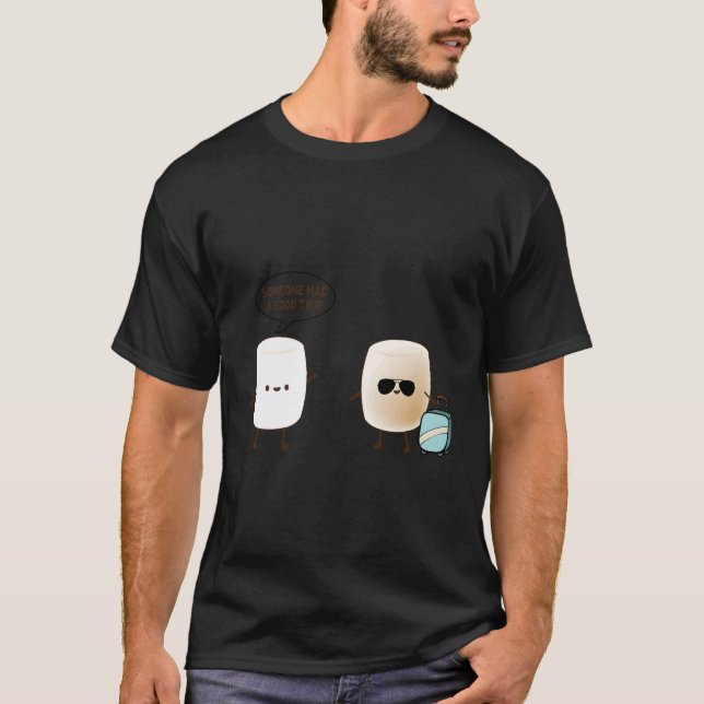 Marshmallow Travel S'More Camg Camper T Shirt (Framsida)