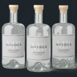 Marskalkar - Monogram Wedding Favors Best Man Spritflaskor Etikett<br><div class="desc">Den här snyggtens monogrammade groomsman-presenten har marskalkarna namn, initialer, rubrik och datum i ett trendig, svart minimalistisk typografi på grått-bakgrund. Lägg helt enkelt till namnen på marskalkarna, deras initialer, titel och datum i personaliseringsavdelningen för att skapa dina egna bröllopsfavörer. Även om det här visas som en groomsman Liquor Flaska-etikett kan...</div>