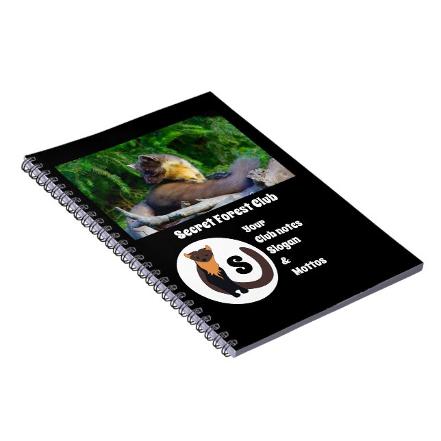 Marten Secret Forest Klubb Photo Monogram Anteckningsbok (Högra Sidan)
