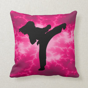 Martialkonst Flickans Rosa Blixt Pillow Kudde