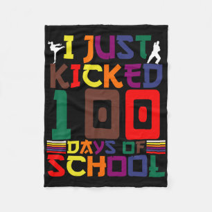 Martialkonst som jag just hade 100 dagar på skolan fleecefilt