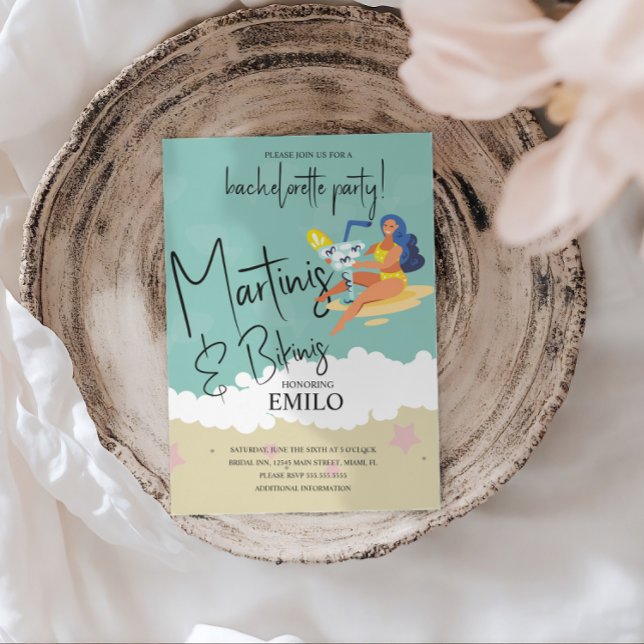 Martini Bikini Fun Beach Bachelorette’s Party Inbjudningar (Skapare uppladdad)