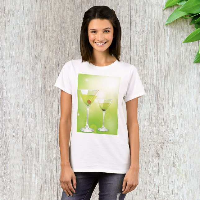 Martini Cocktails Womens T-Shirt (Skapare uppladdad)