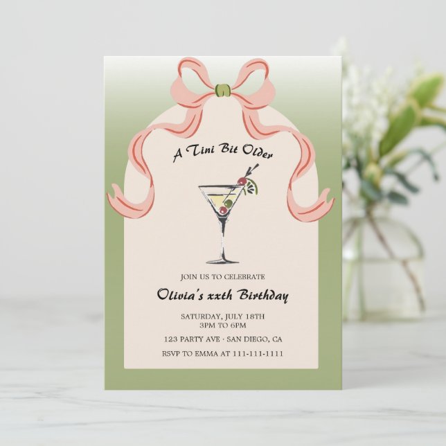 Martini Tini Bit Older Cocktail Vuxen Birthday Inbjudningar (Stående Fram)