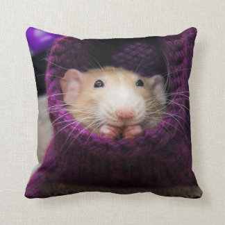 Marty Mouse Lila Sock Pillow Kudde