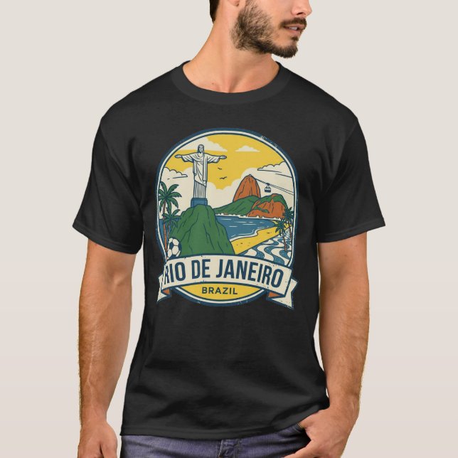 Marvelous City: Rio Skyline, Beach & Football T Shirt (Framsida)
