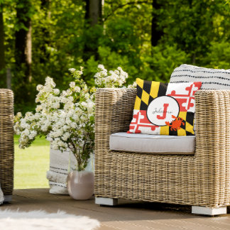Maryland Flagga and Crab Monogram Pillow Kudde