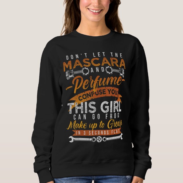 Mascara och Parfym är en kvinnlig mekanisk Sarcasm T Shirt (Framsida)