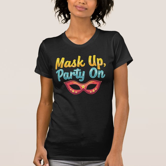 Mask Up, Party On - PURIM Helgdag Women's T Shirt (Framsida)