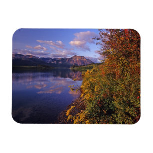 Maskinongesjön i Waterton Lakes nationalpark 2 Magnet