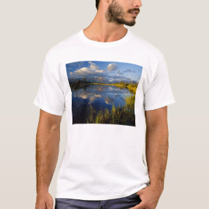 Maskinongesjön i Waterton Lakes nationalpark T-shirt