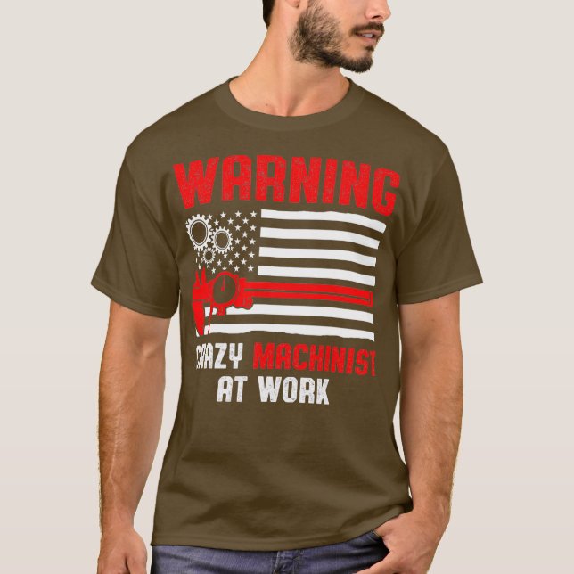 Maskinvarningsoperatör i Maskin T Shirt (Framsida)