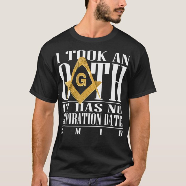 Masonic I tog en frimurare. T Shirt (Framsida)